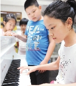 援疆干部子女度过别样暑假