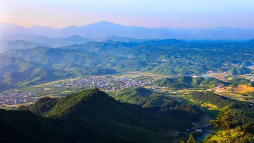 内蒙古总人口_临安市总人口