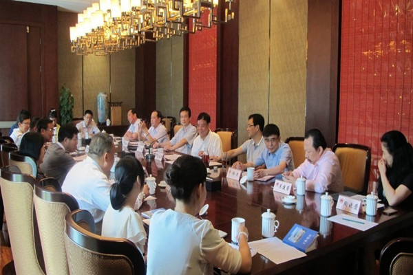杭州市政协企业家联谊会召开会长会议 中国人