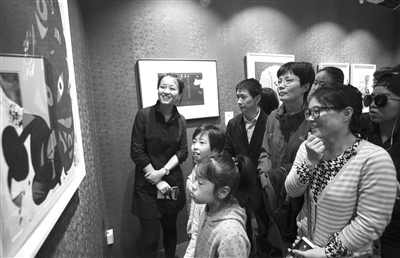 杭州艺博会今天最后一天 很多参展商要把压箱底的宝贝都拿出来