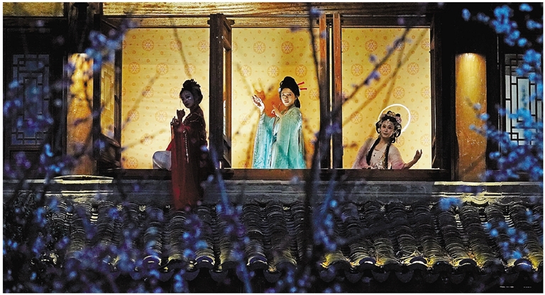 临平超山风景名胜区首次开启夜游专场。通讯员 冯丽娴 文 记者 李忠 摄