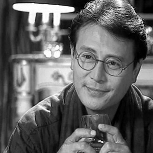 刘德凯在琼瑶剧《一帘幽梦》中饰演的费云帆