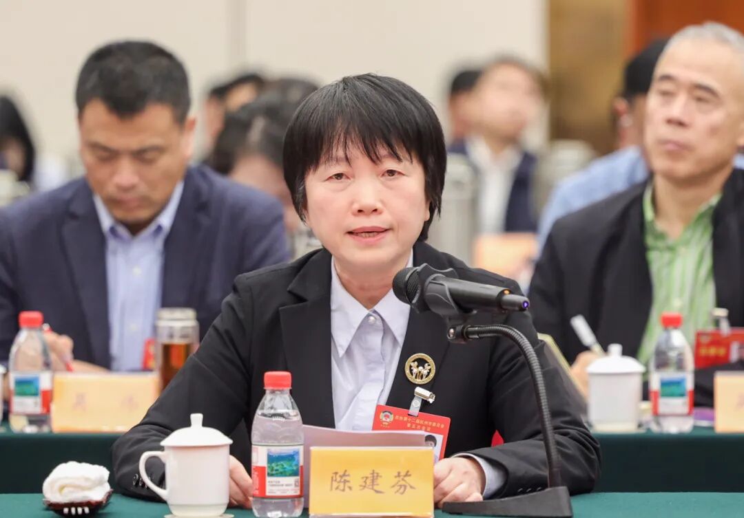 1月21日联组会议 朱旭洁摄 (4).JPG