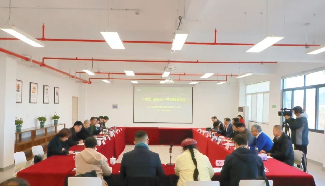 西湖文旅集团党委委员,副总经理李军洪介绍了兰里景区以及兰里研学