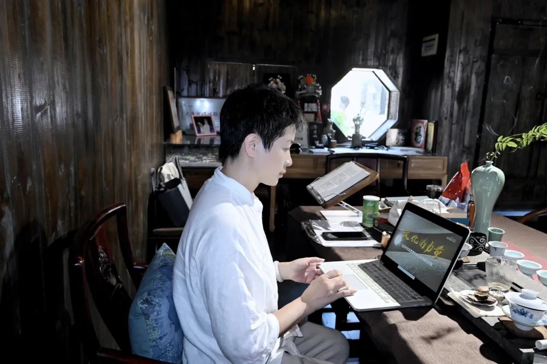 拱墅区政协委员、国家昆曲一级演员杨崑.png