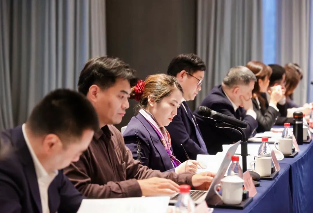 1.20 小组讨论 朱旭洁摄 (25).JPG